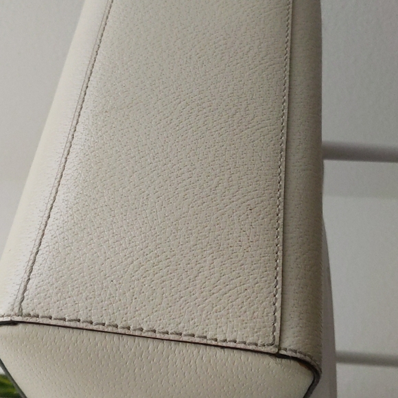 Kate spade satchel - Picture 11 of 17